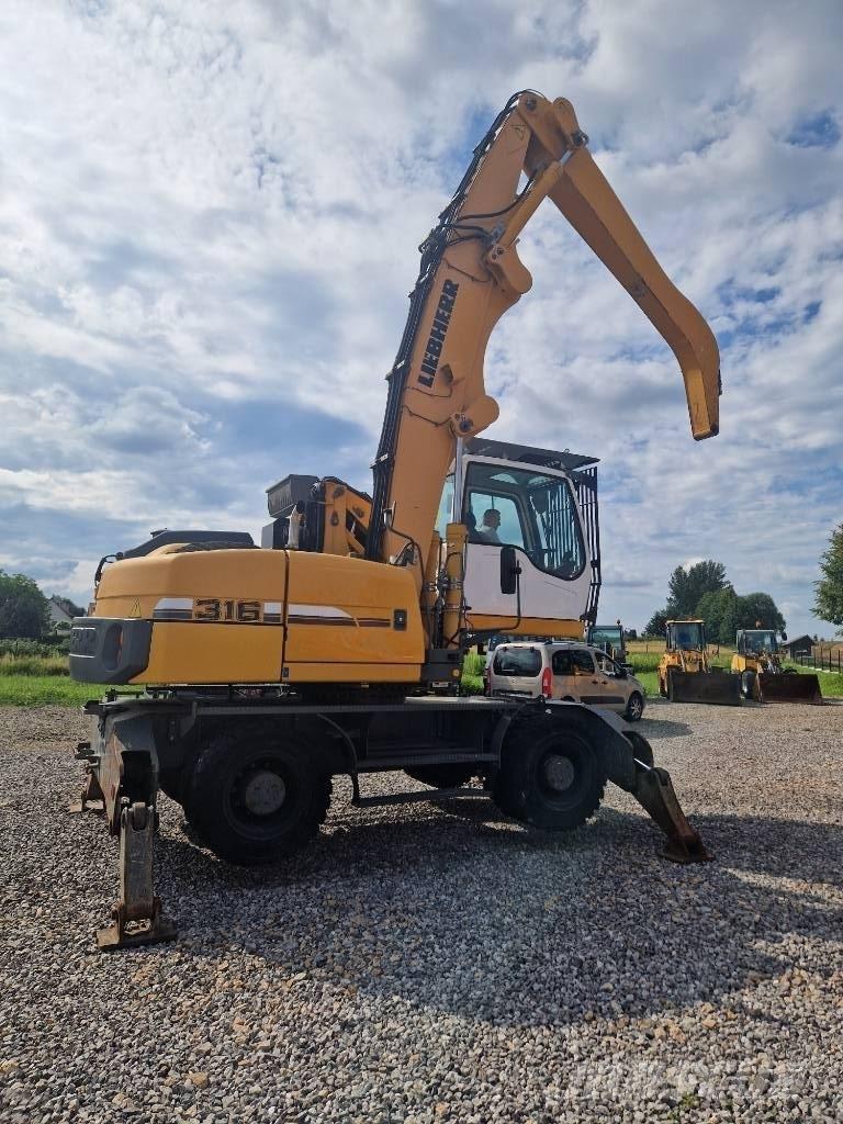 Liebherr 316 Autre grue