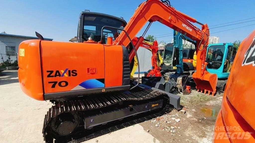 Hitachi ZX 70 Mini pelle < 7t