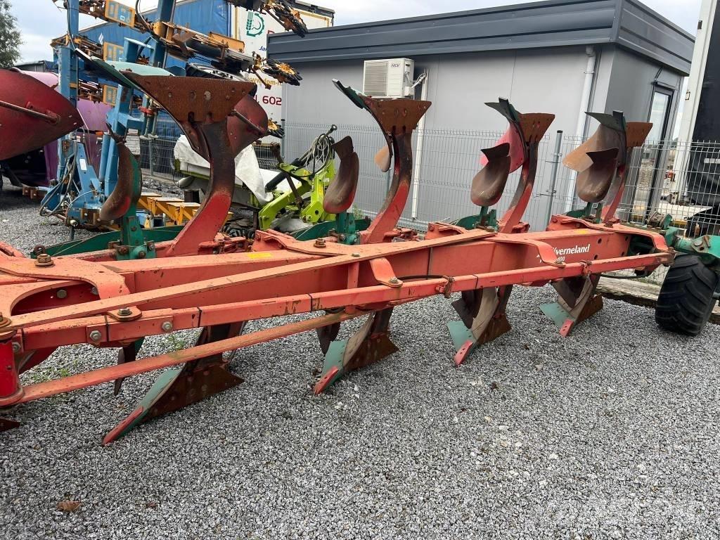 Kverneland EG100 Charrue non réversible