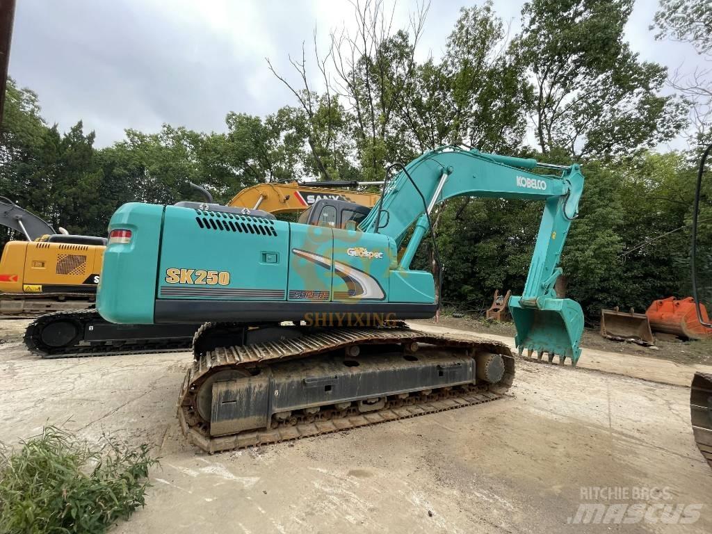 Kobelco 250 Pelle sur chenilles