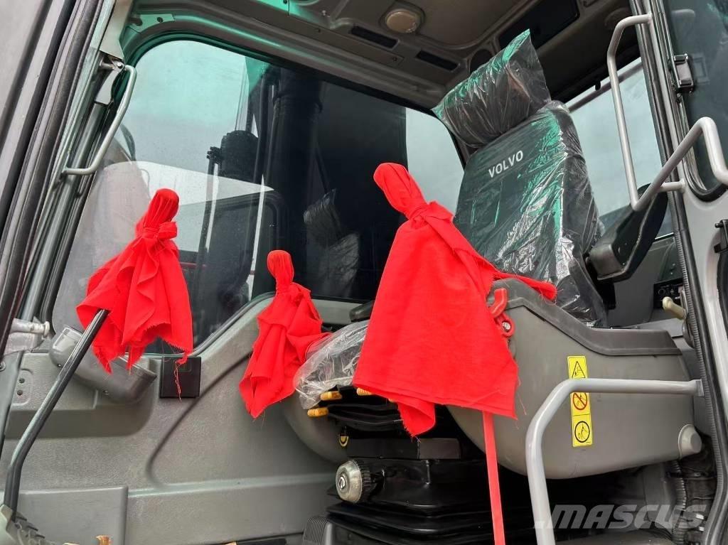 Volvo EC 240 Pelle sur chenilles