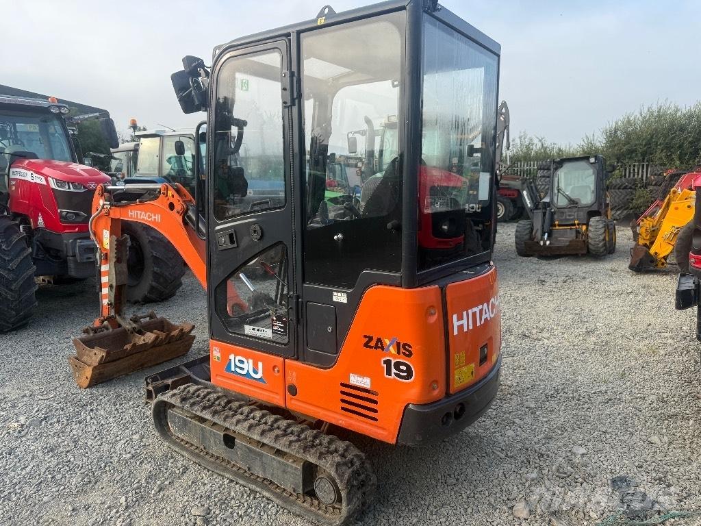 Hitachi ZX 19-5 Mini pelle < 7t
