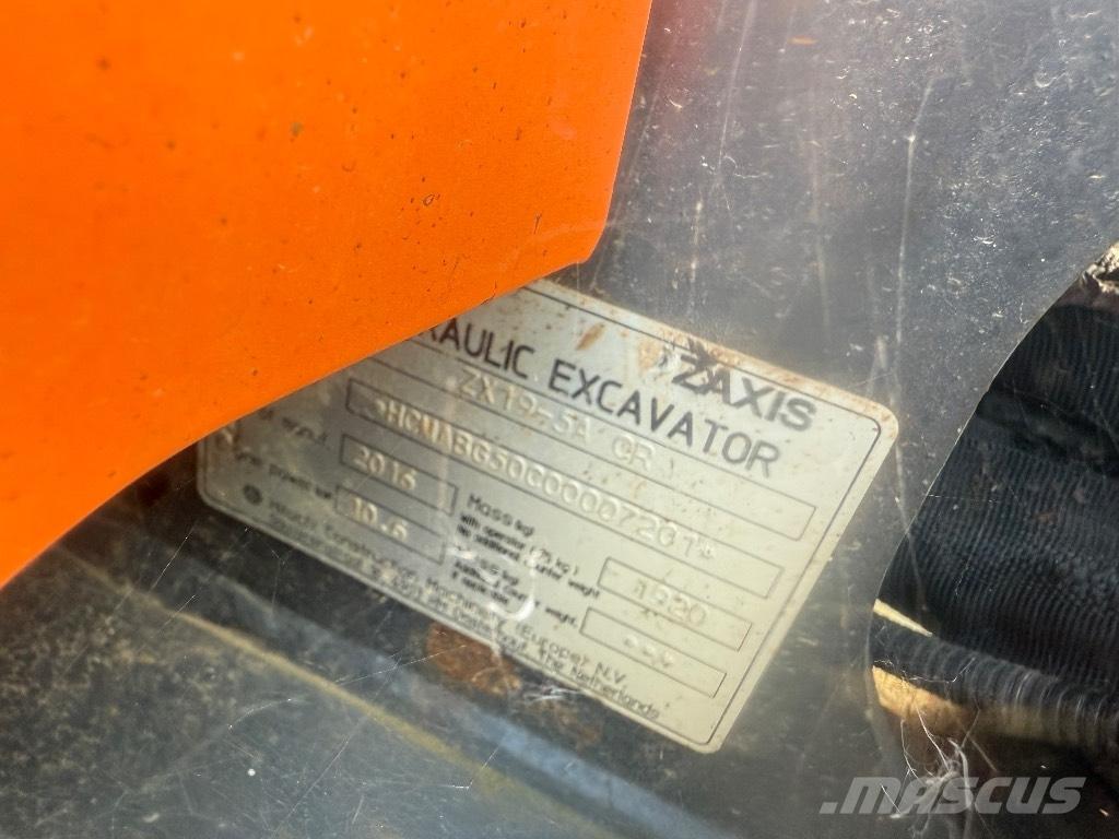 Hitachi ZX 19-5 Mini pelle < 7t