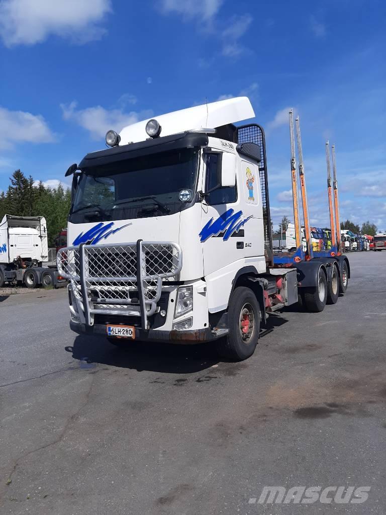 Volvo FH 13 Camion grumier
