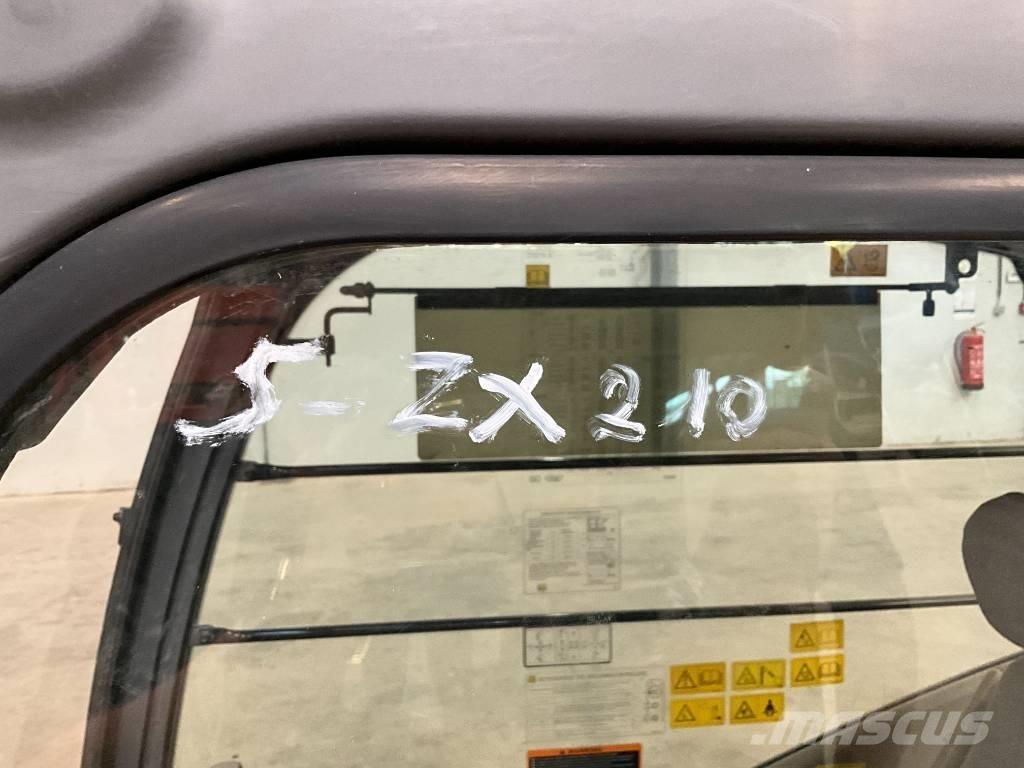 Hitachi ZX 210-3 Cabine