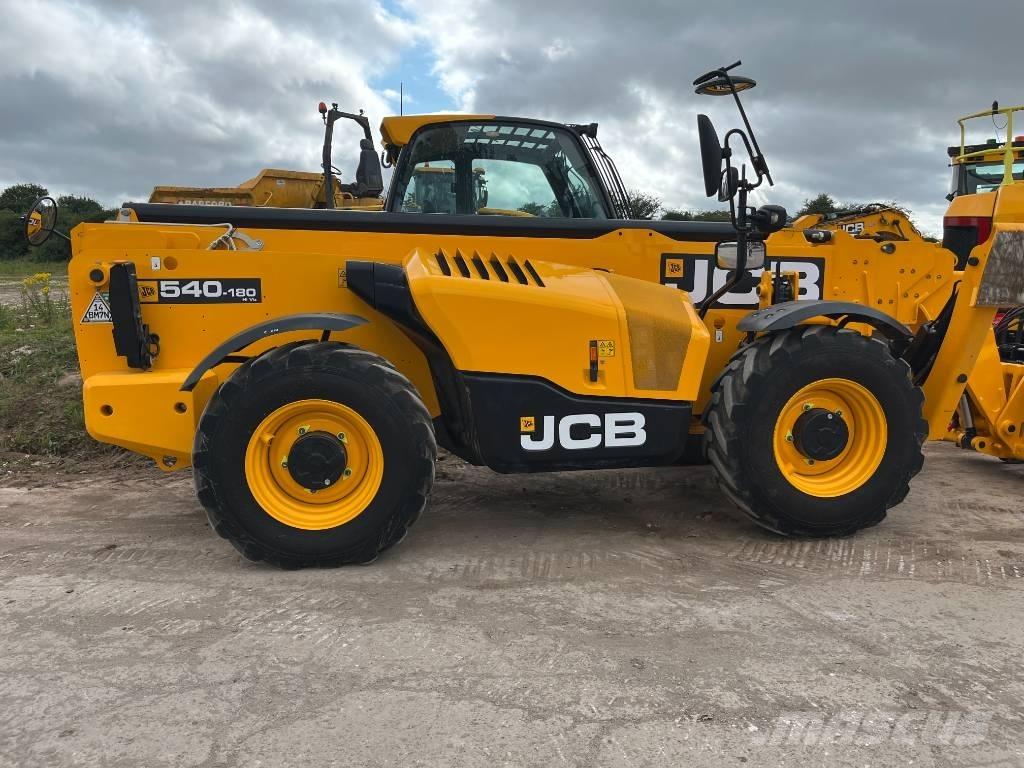 JCB 540-180 Chargeuse télescopique sur pneus