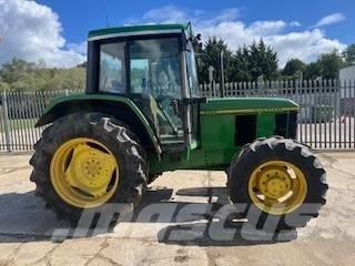 John Deere 6200 Tracteur