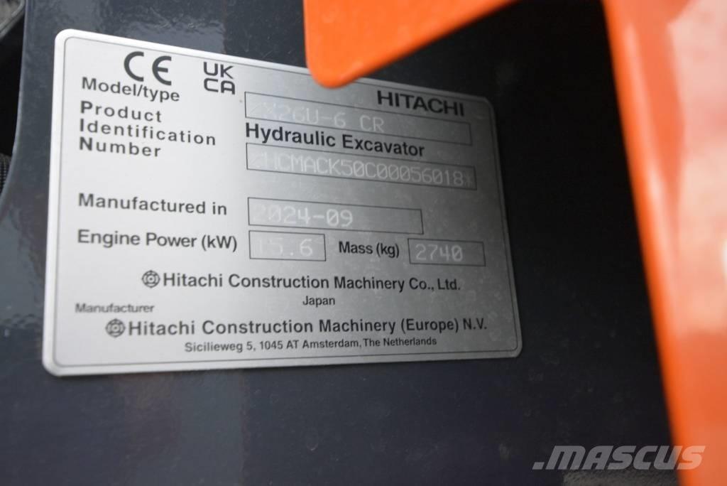 Hitachi ZX 26 U-6 Mini pelle < 7t