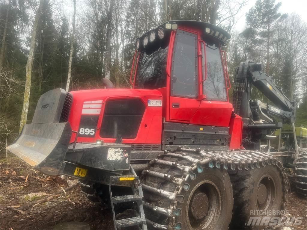 Komatsu 895 Porteur