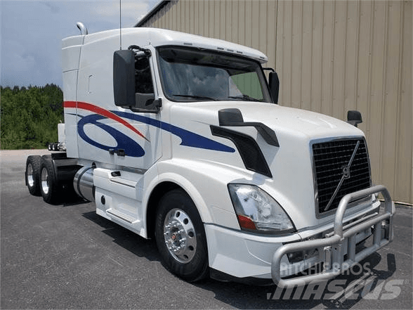 Volvo VNL64T630 Tracteur routier