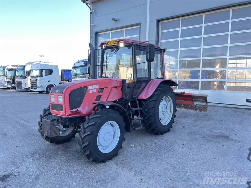 Belarus 952.5 Tracteur