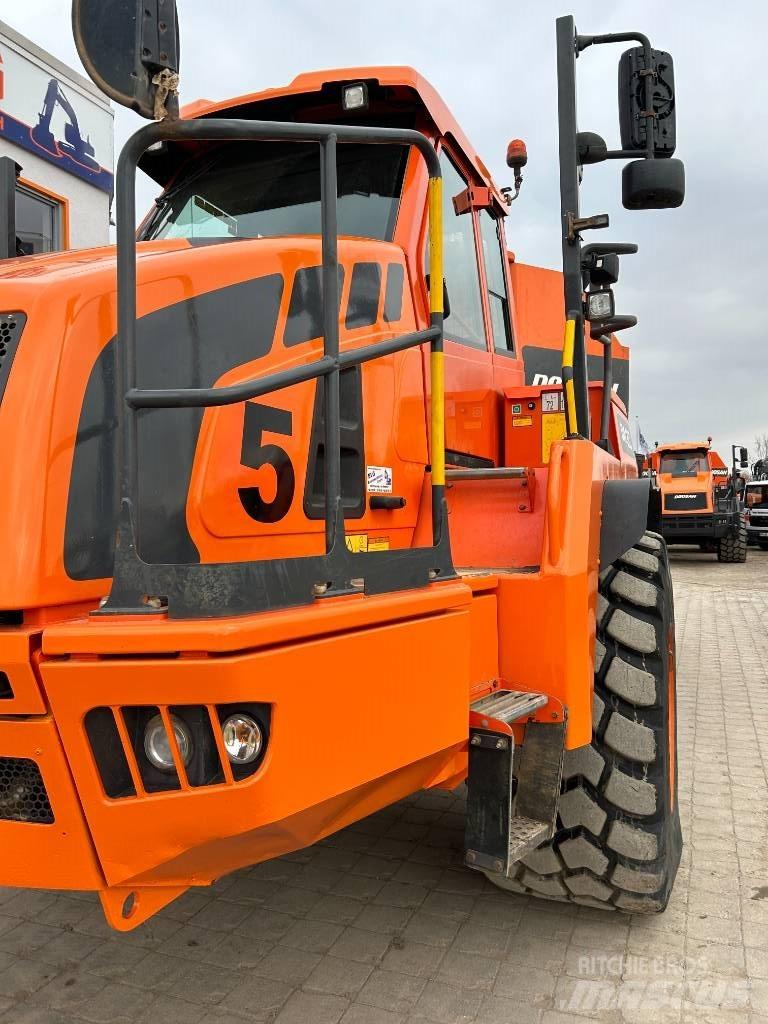 Doosan DA 30 Tombereau articulé