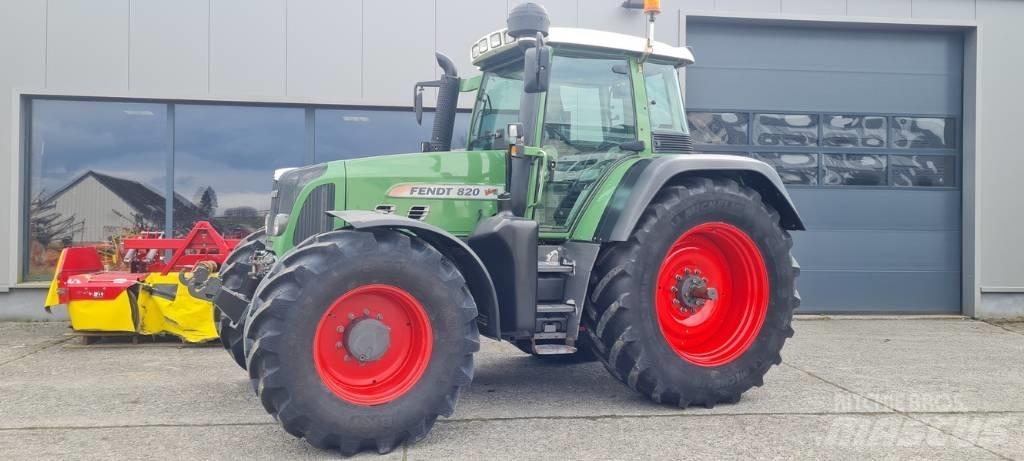 Fendt 820 Vario TMS Tracteur