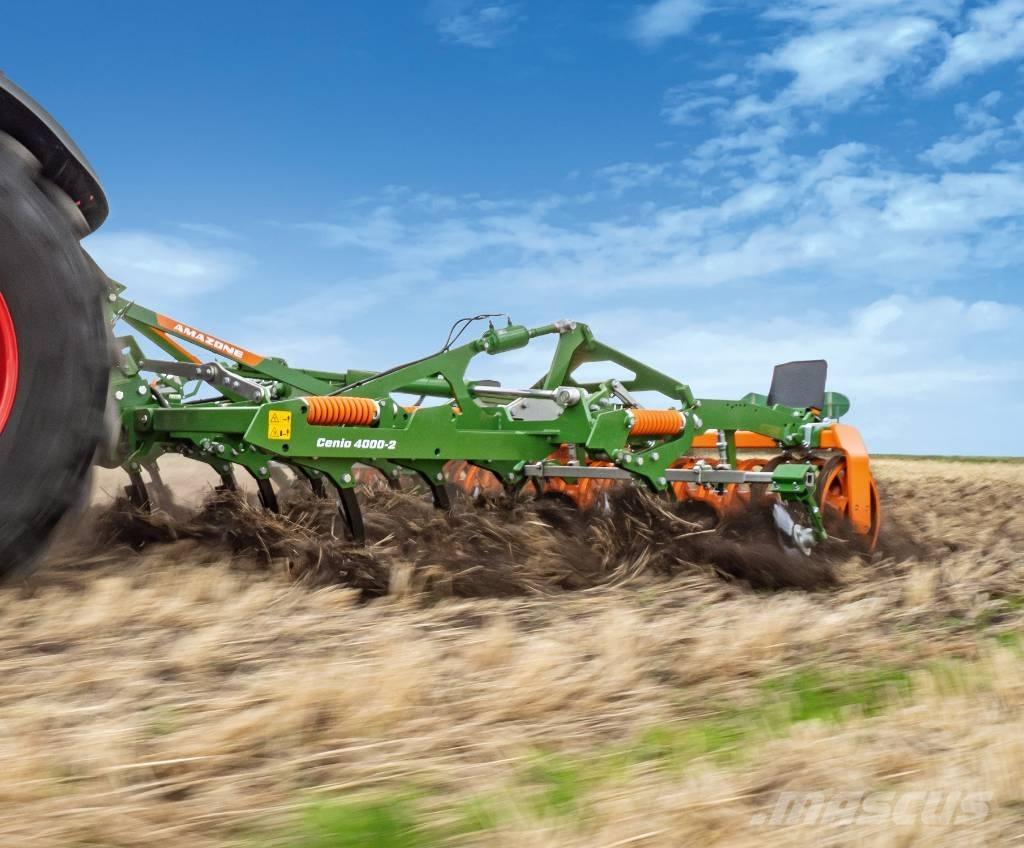 Amazone CENIO 4000-2 Déchaumeur, cultivateur