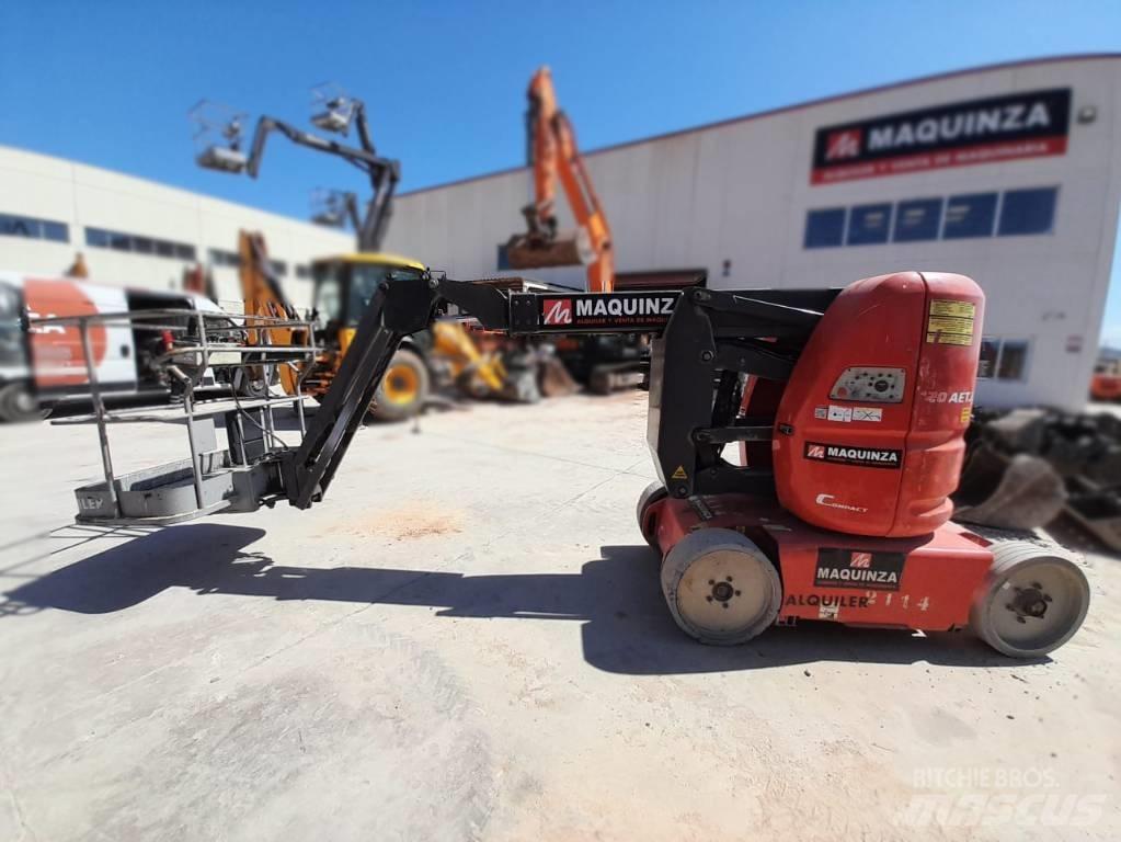 Manitou 120 AET JC Nacelles articulées