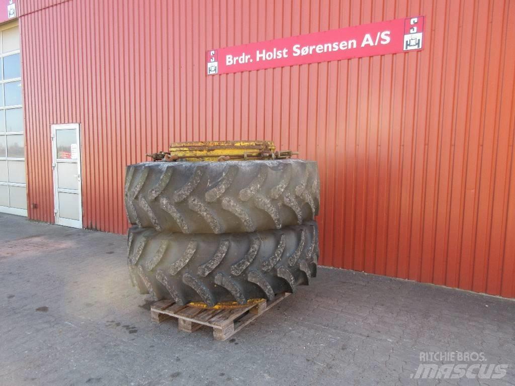 Firestone 20.8-38 Pneus, roues et jantes