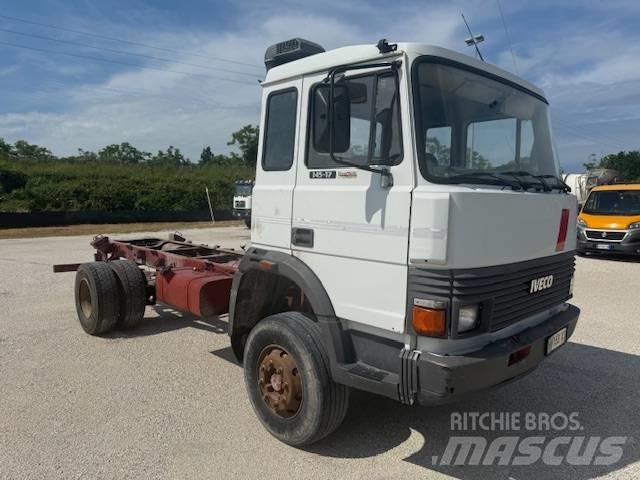 Iveco 145 Autre camion