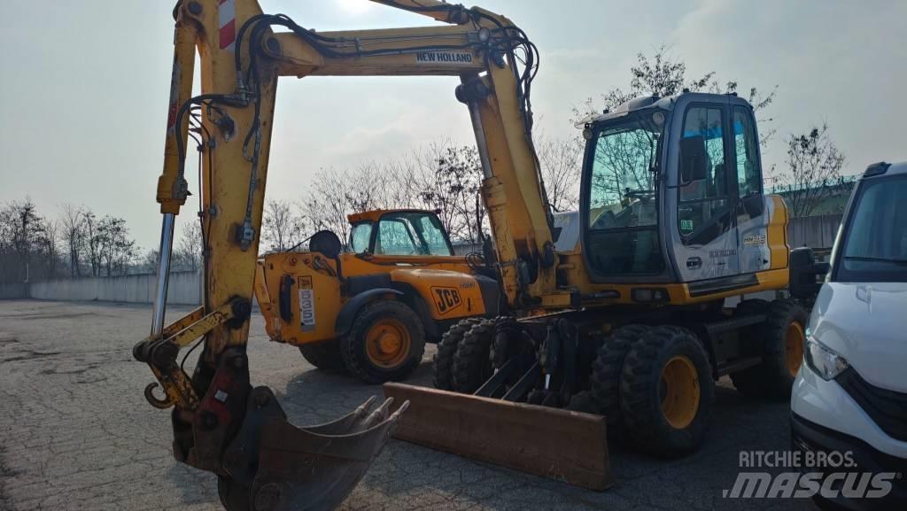 New Holland MH 3.6 Pelle sur pneus
