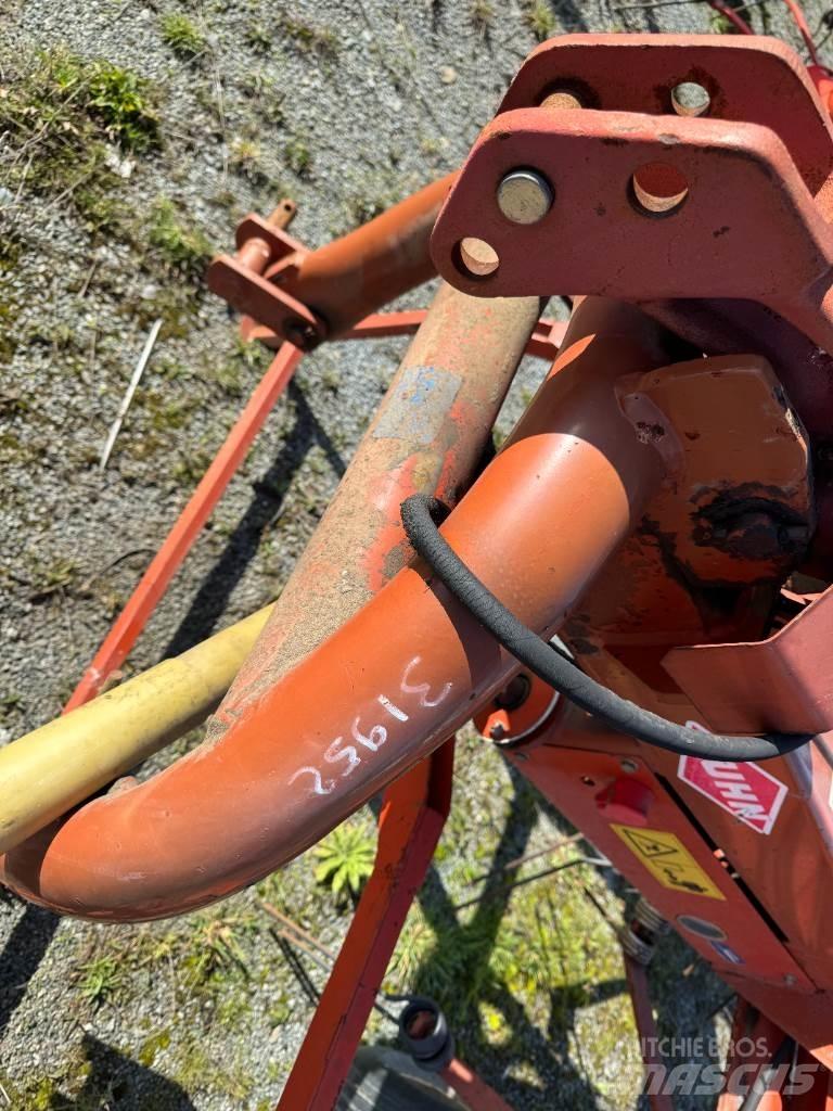Kuhn GF6301 MH Rateau faneur