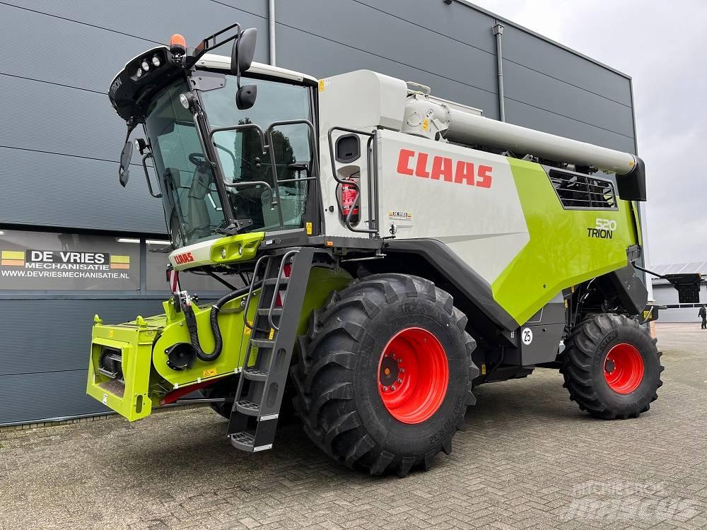 CLAAS Trion 520 Moissonneuse batteuse
