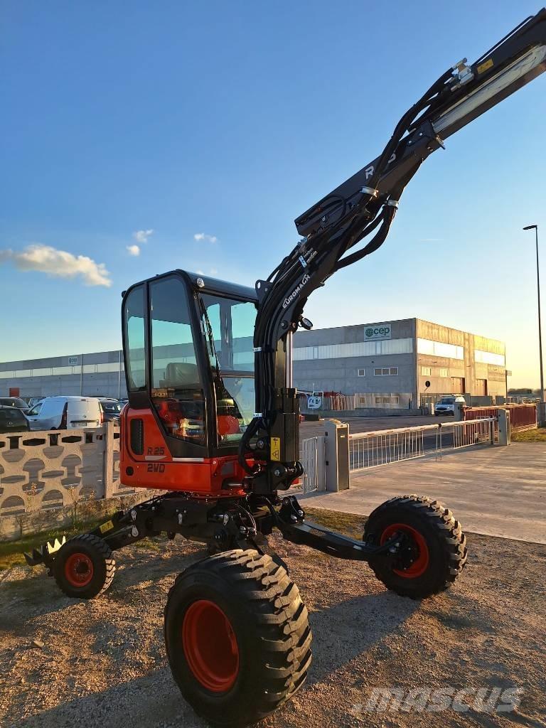 Euromach R25 Pelle spéciale