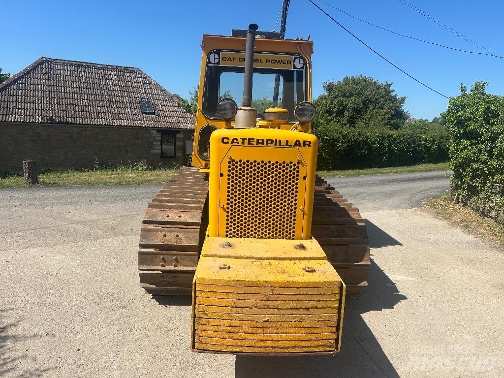 CAT D4d Tracteur