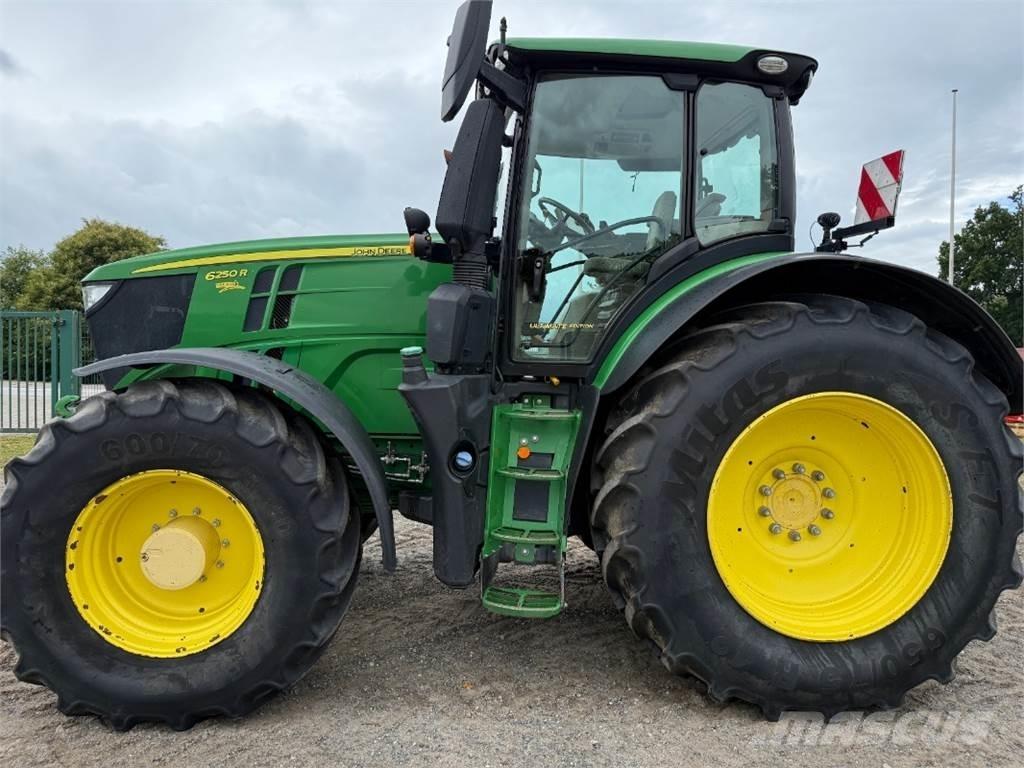 John Deere 6250R Agriculture - Autres