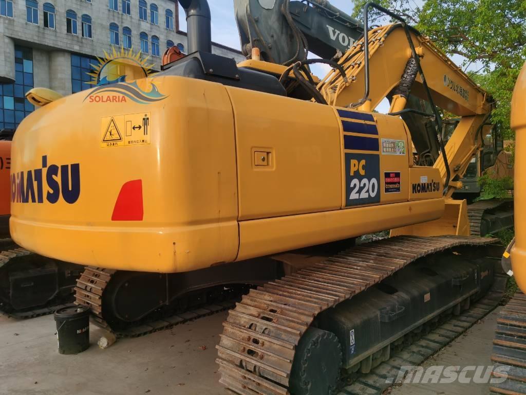 Komatsu PC 220-7 Pelle sur chenilles