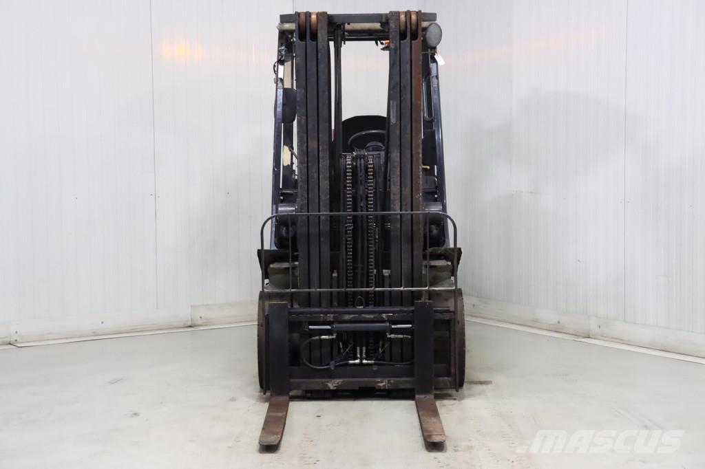 Nissan U1D2A20LQ Chariots GPL