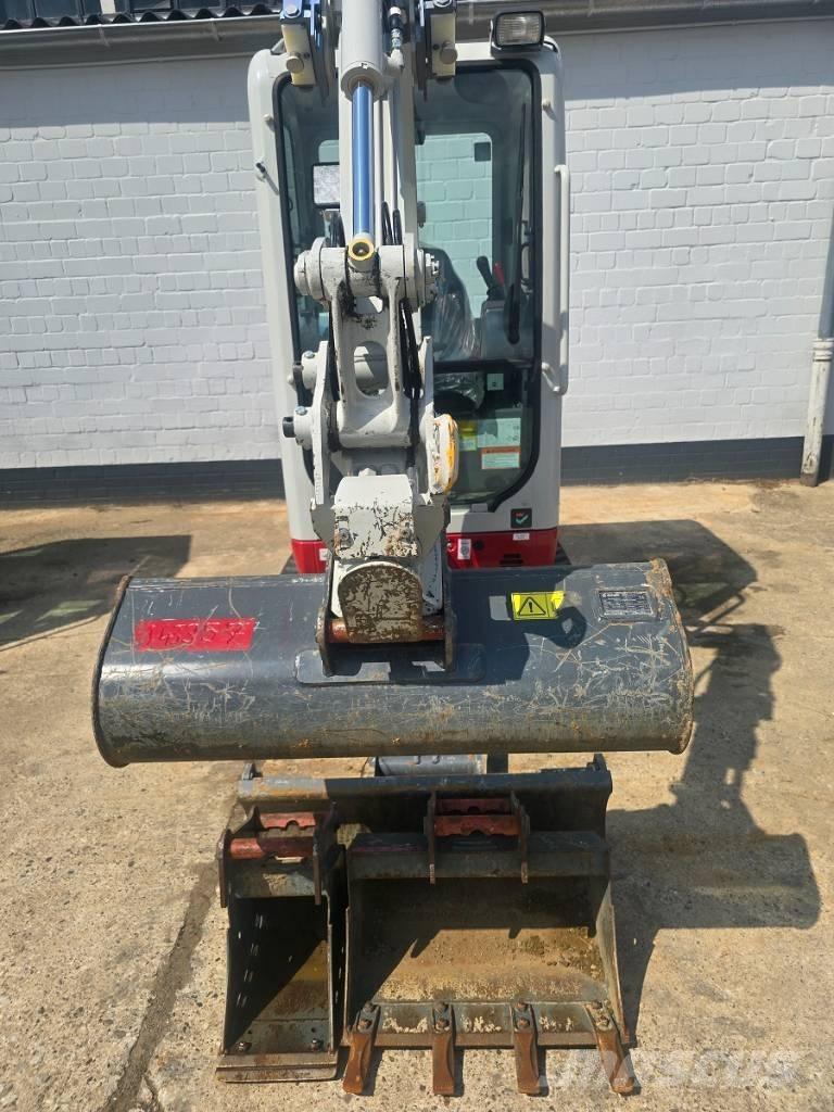 Takeuchi TB 216 A Mini pelle < 7t
