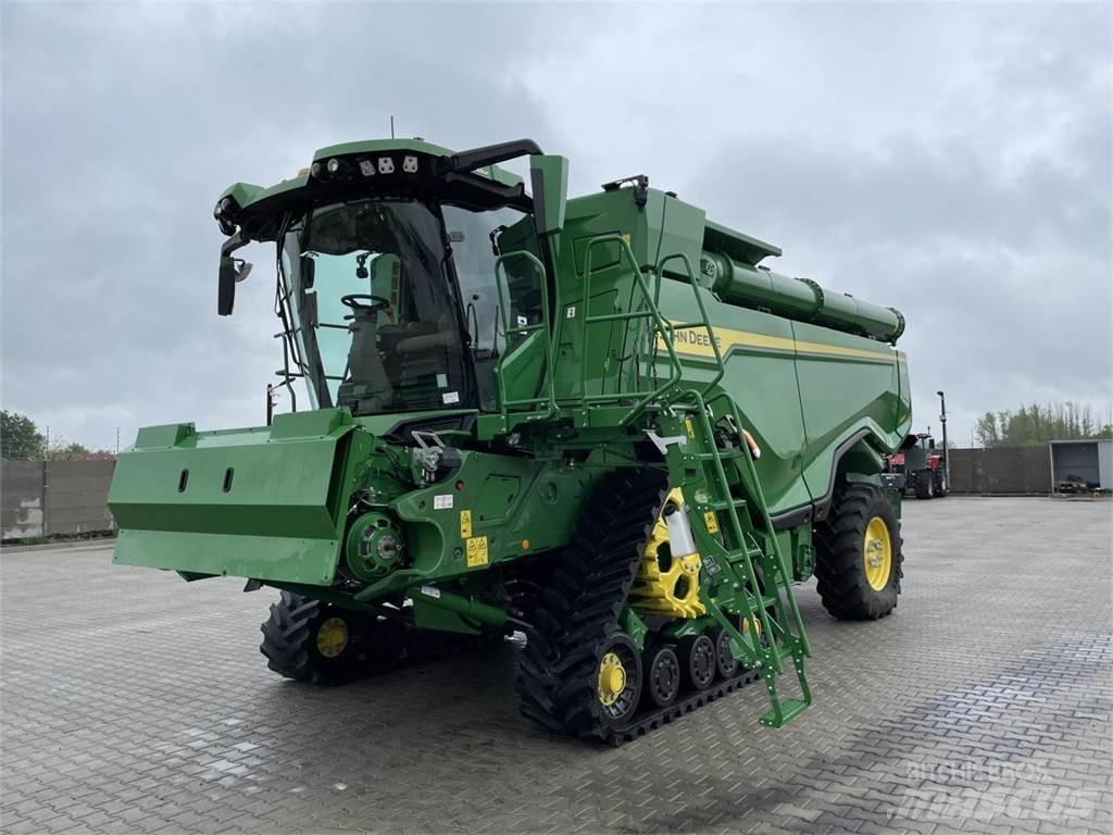 John Deere X9 - 1100 Moissonneuse batteuse