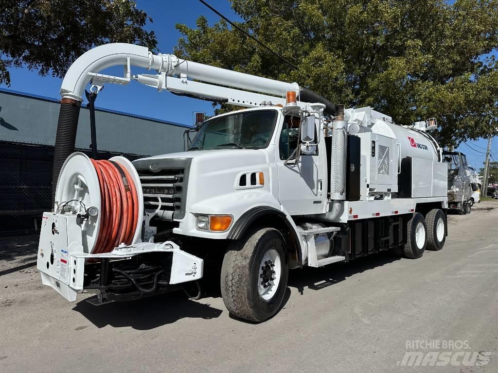 Sterling L 7500 Camion aspirateur, Hydrocureur