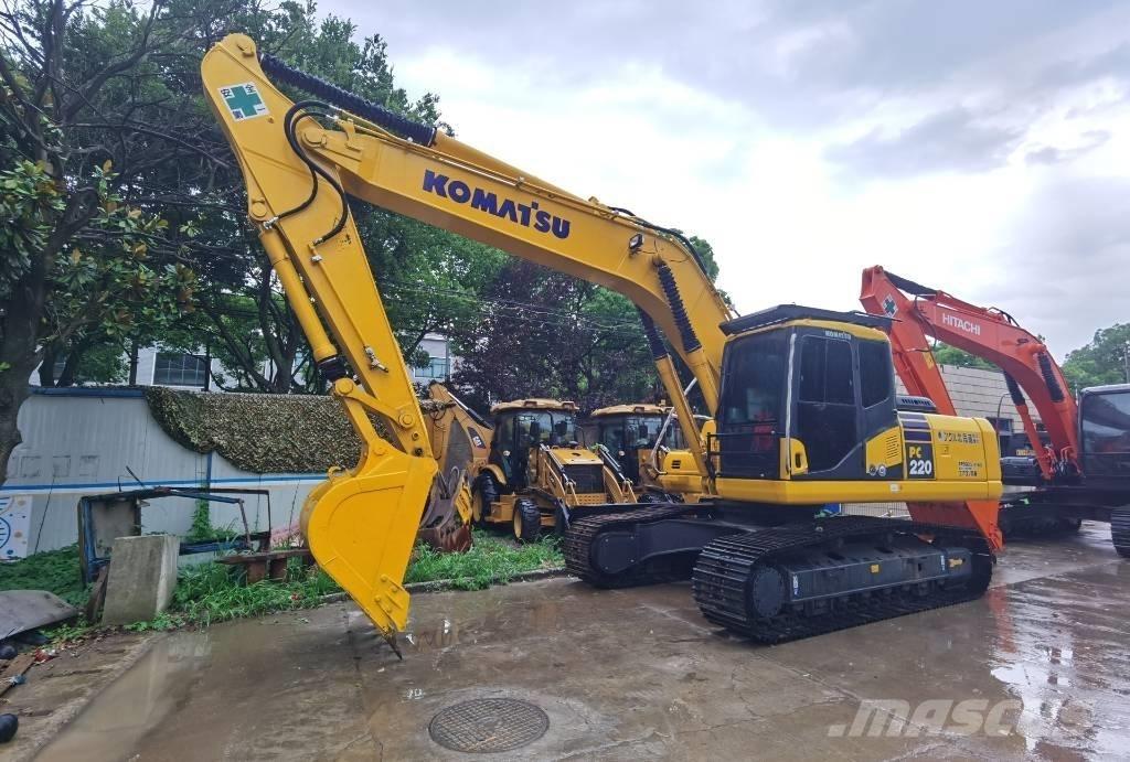 Komatsu PC 220-7 Pelle sur chenilles