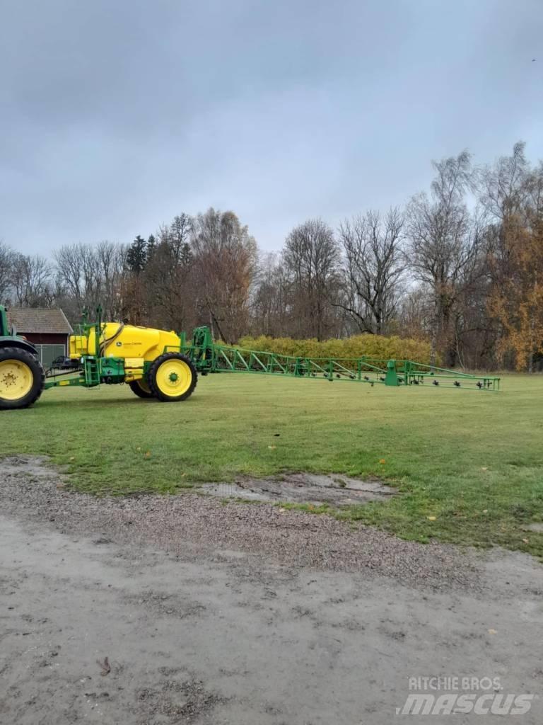 John Deere M 740 i Pulvérisateurs traînés
