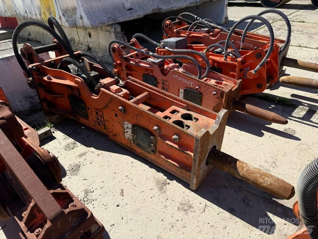 NPK GH 12 Marteau hydraulique