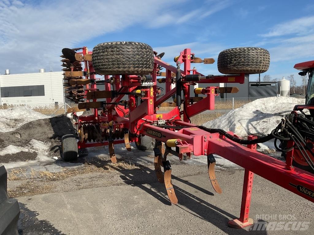 Väderstad Cultus420 Déchaumeur, cultivateur