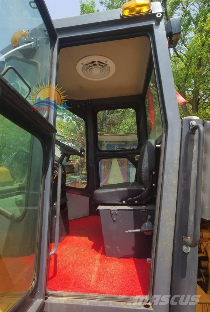 Dynapac CA 251 D Rouleaux monocylindre