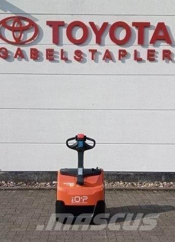 Toyota LWI 160 Gerbeur accompagnant