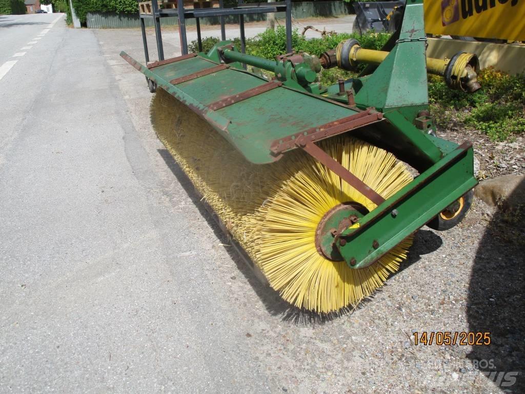 Thyregod TK 2300 Autres équipements pour route et neige