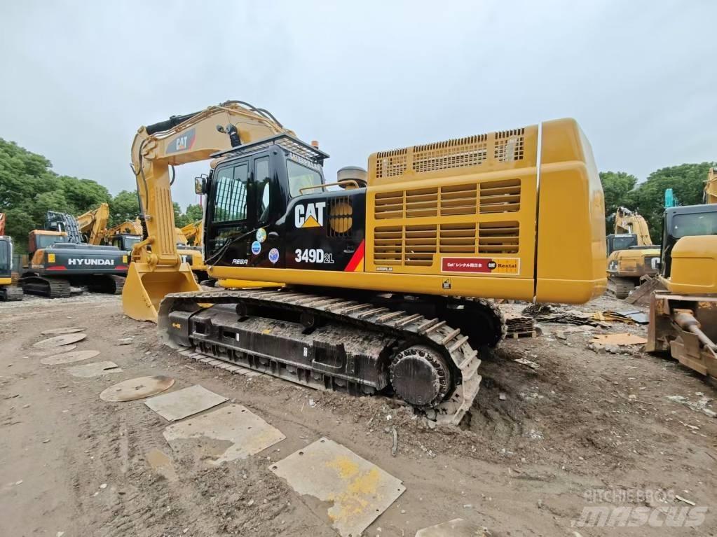 CAT 349 D L Pelle sur chenilles