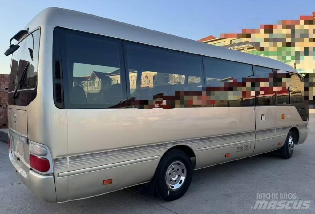Toyota Coaster Autobus interurbain