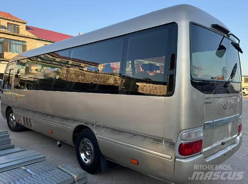 Toyota Coaster Autobus interurbain