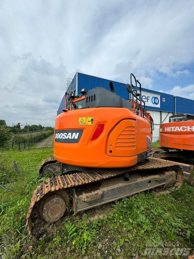 Doosan DX 140 LCR Pelle sur chenilles