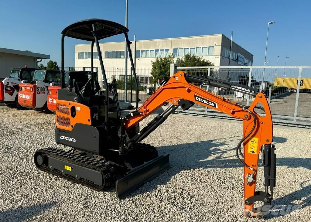 Doosan DX 20 Z-7 Mini pelle < 7t
