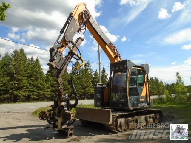 Hyundai HX 145 LCR Pelle sur chenilles