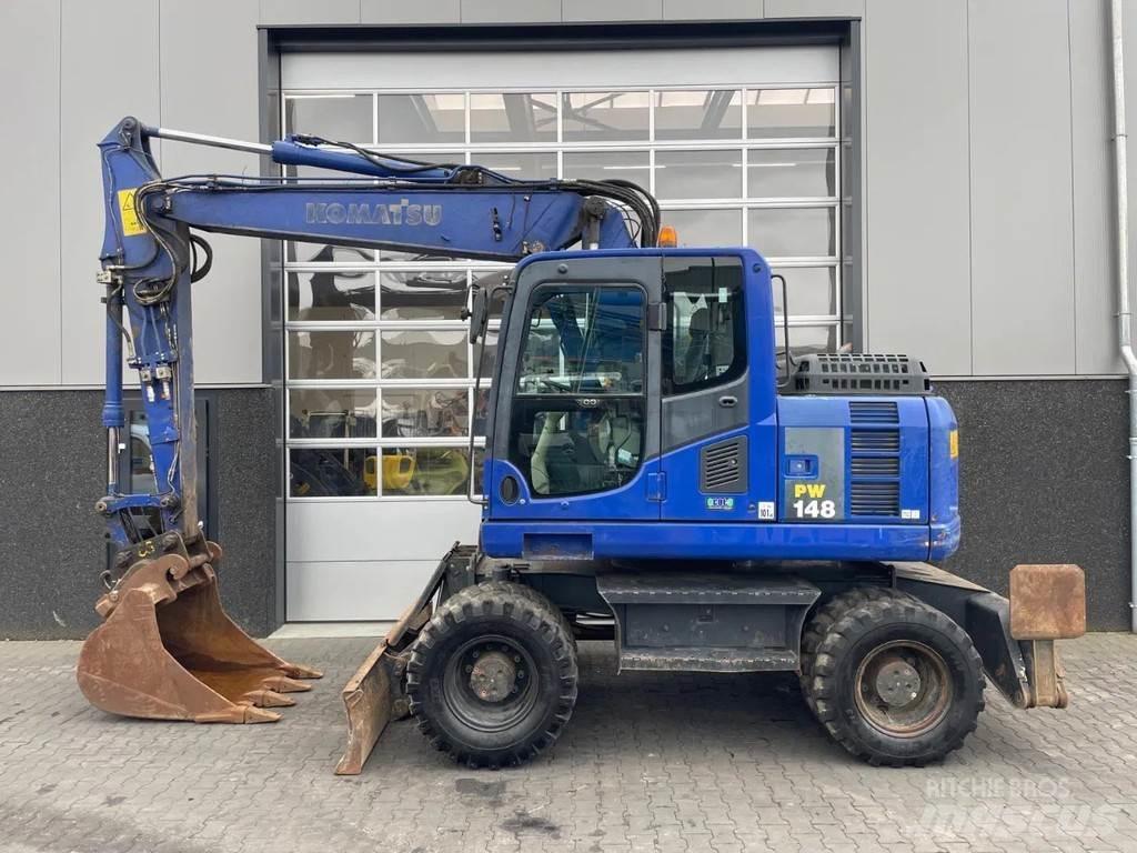 Komatsu PW148-8 Pelle sur pneus