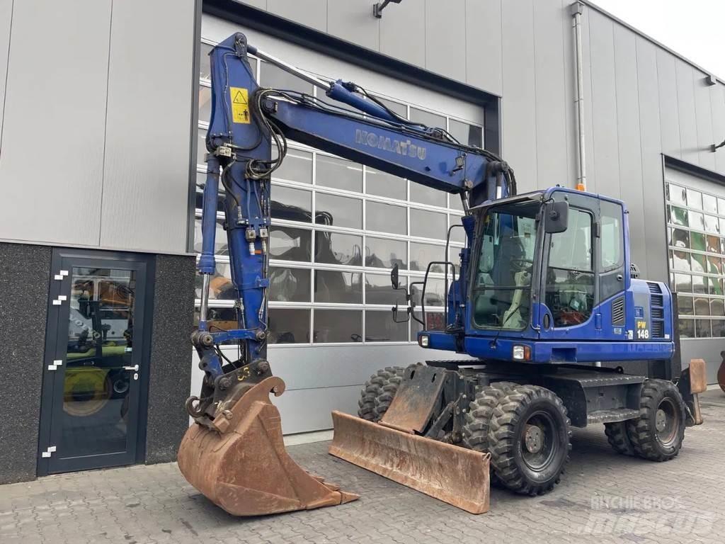 Komatsu PW148-8 Pelle sur pneus
