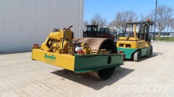 Vibromax W 501 Rouleaux vibrants tractés