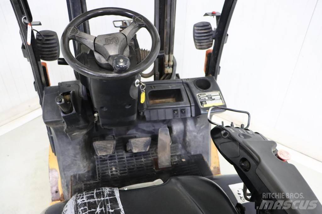 CAT DP18N Chariots diesel