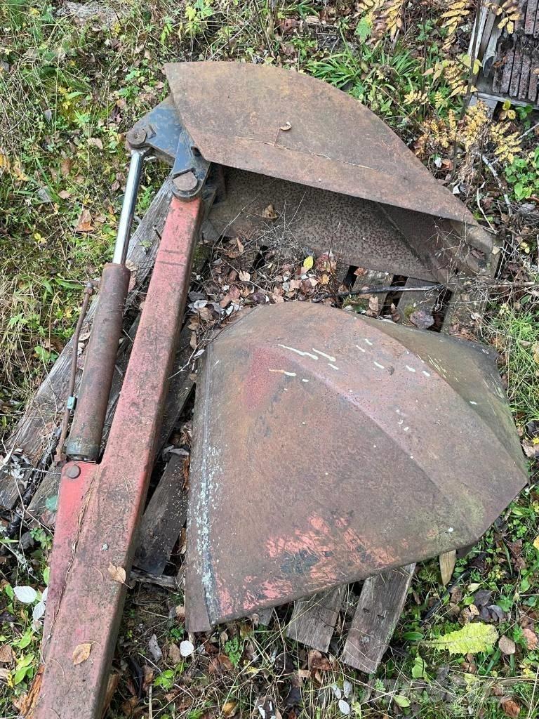 Patu + Tume 1800 MV70 Remorque forestière avec grue